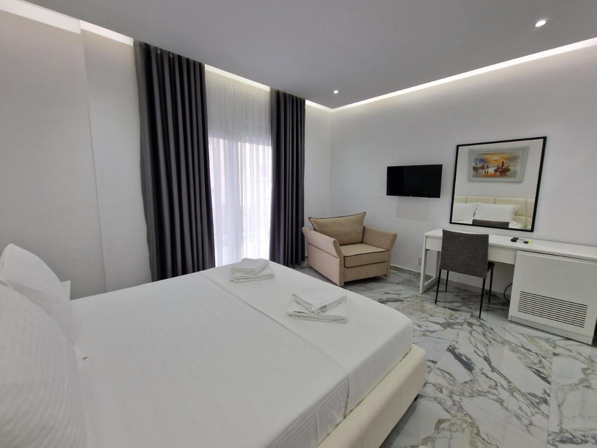 Apartments Margarita Ксамил Экстерьер фото
